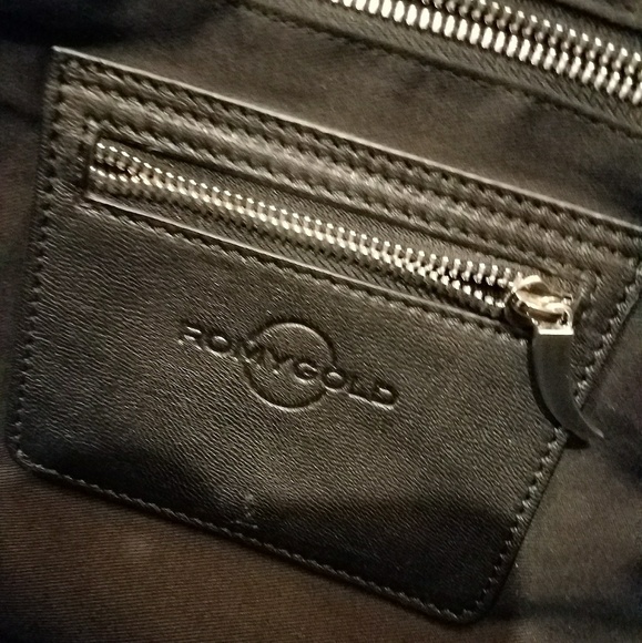 RomyGold ~ Iridescent Snake-Embossed Tote - Picture 7 of 8