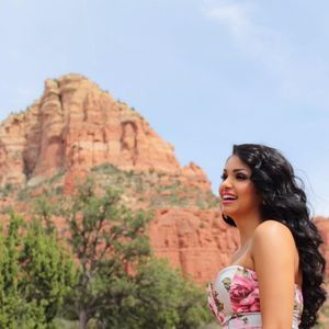 Meet your Posher, April