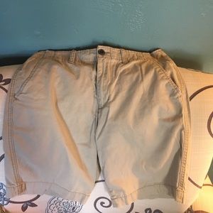 American Eagle shorts, size 32, Tan