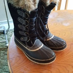Sorel Joan of Arctics sz 10