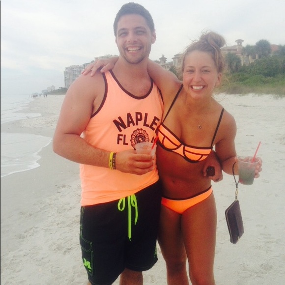 Set of 2 Triangl Neoprene Bikini's with Box & Bag! - Picture 7 of 7