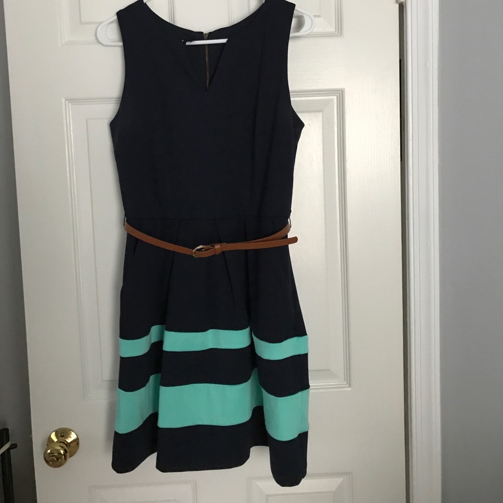 IZ Buyer juniors dress