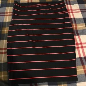 Stipe pencil skirt