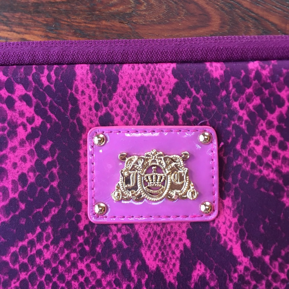 Computer Case - Picture 2 of 3