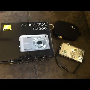 Cool pic camera S3300