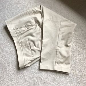 So Slimming Chico cropped pants