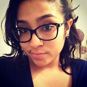 Meet your Posher, Ariel