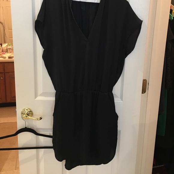 LBD - Picture 4 of 5