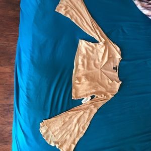 crop top