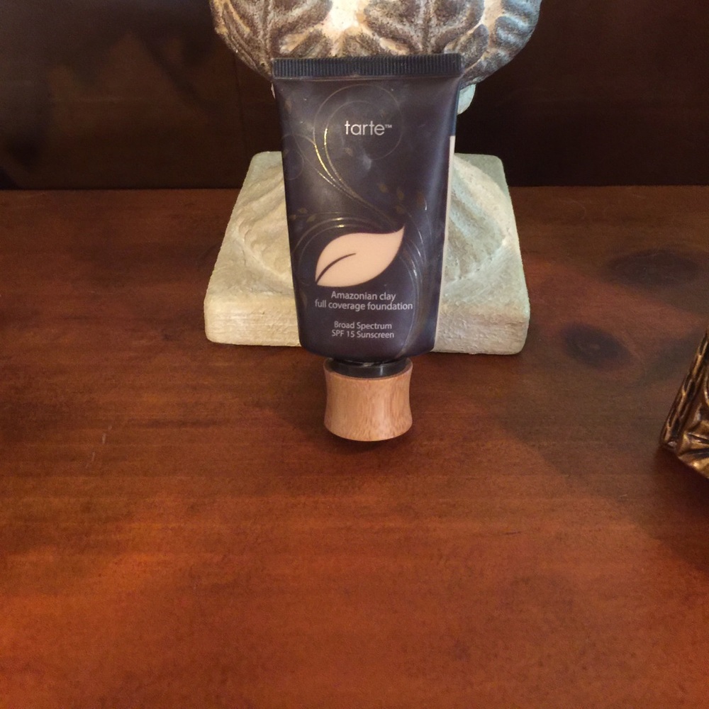 Tarte Amazonian Clay Foundation Full CoverageSPF15