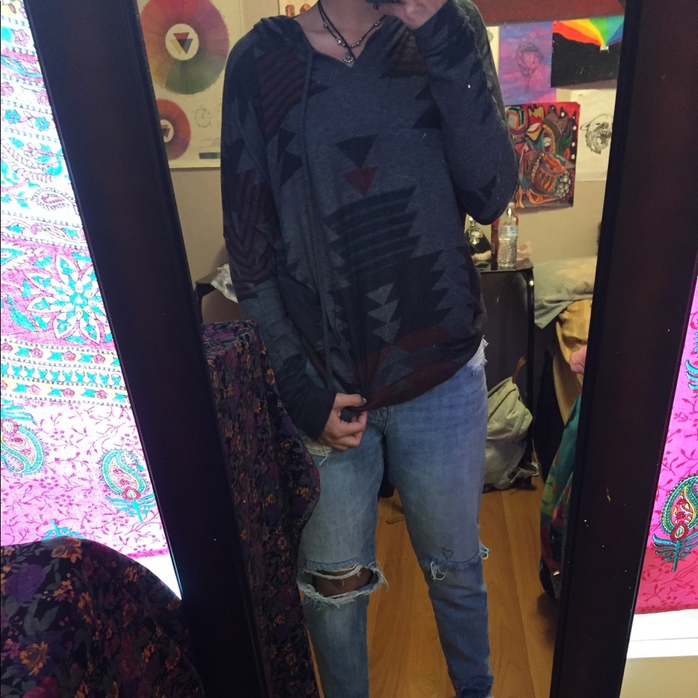 t shirt hoodie