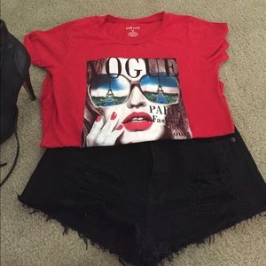 Vogue pictured T Shirt