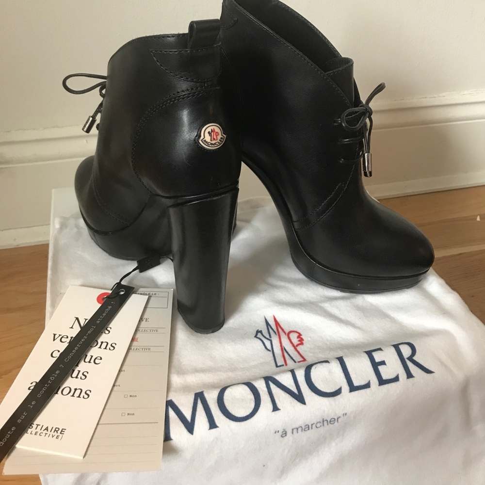 Moncler leather heeled boots