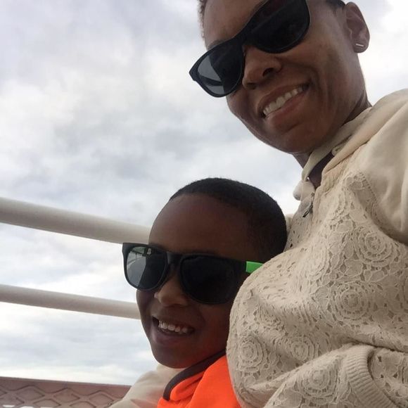 Meet your Posher, Veronica - Picture 1 of 1