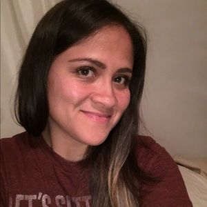 Meet your Posher, Jillian