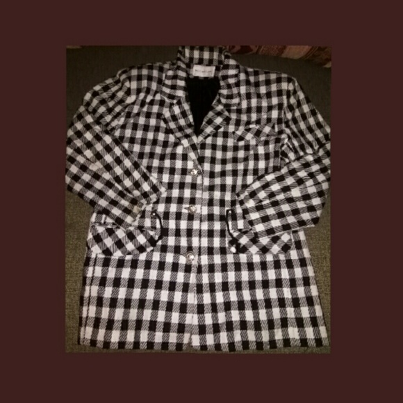 Ladies jacket - Picture 2 of 6