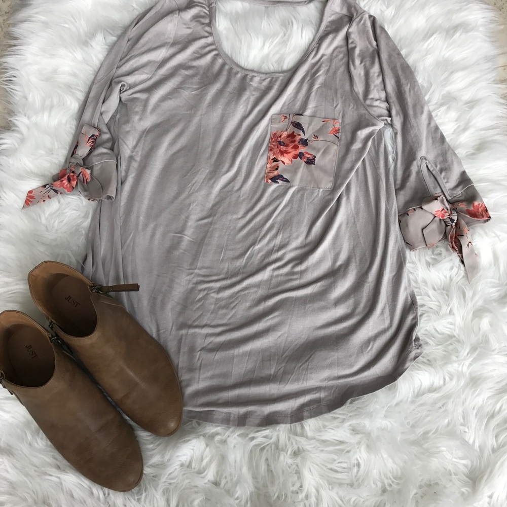 Francesca's lavender shirt 3/4 length size L