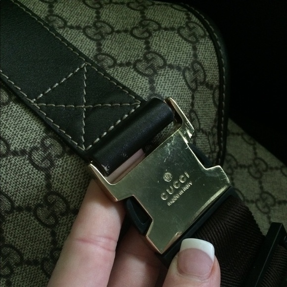 GG Supreme Canvas Interlocking G Backpack! - Picture 2 of 5