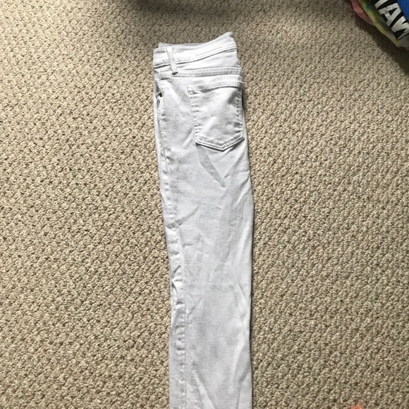 Pair of only worn once stitch fix white jeans - Picture 3 of 3