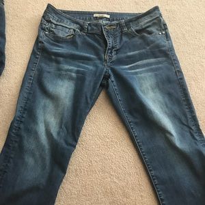Cabi crop stretch jeans.