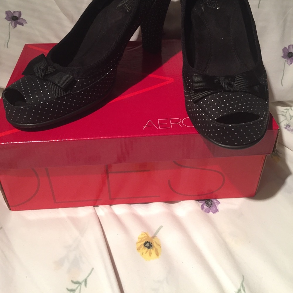 Aerosoles Bebefit Black/White Mini Dot Heels
