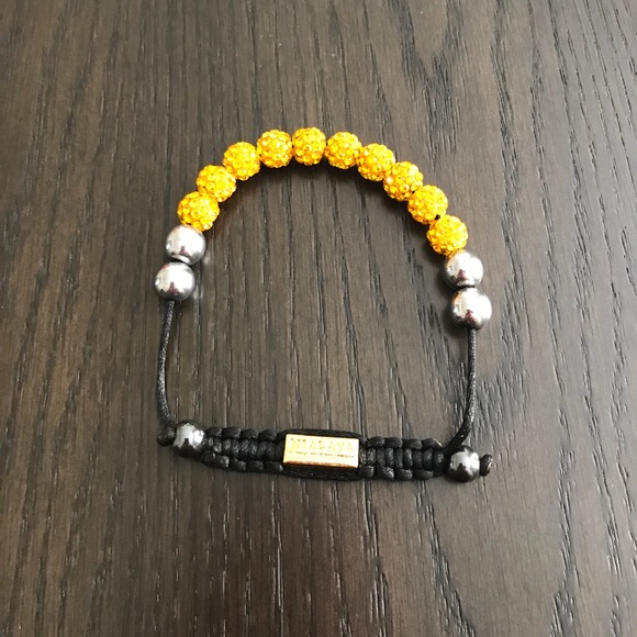 💁🏽♀️ Gold Unisex Shamballa Bracelet - Picture 4 of 4