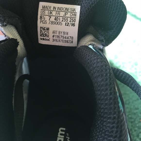 ❗️BRAND NEW ❗️Cloud-V Memory Foam ADIDAS - Picture 4 of 4