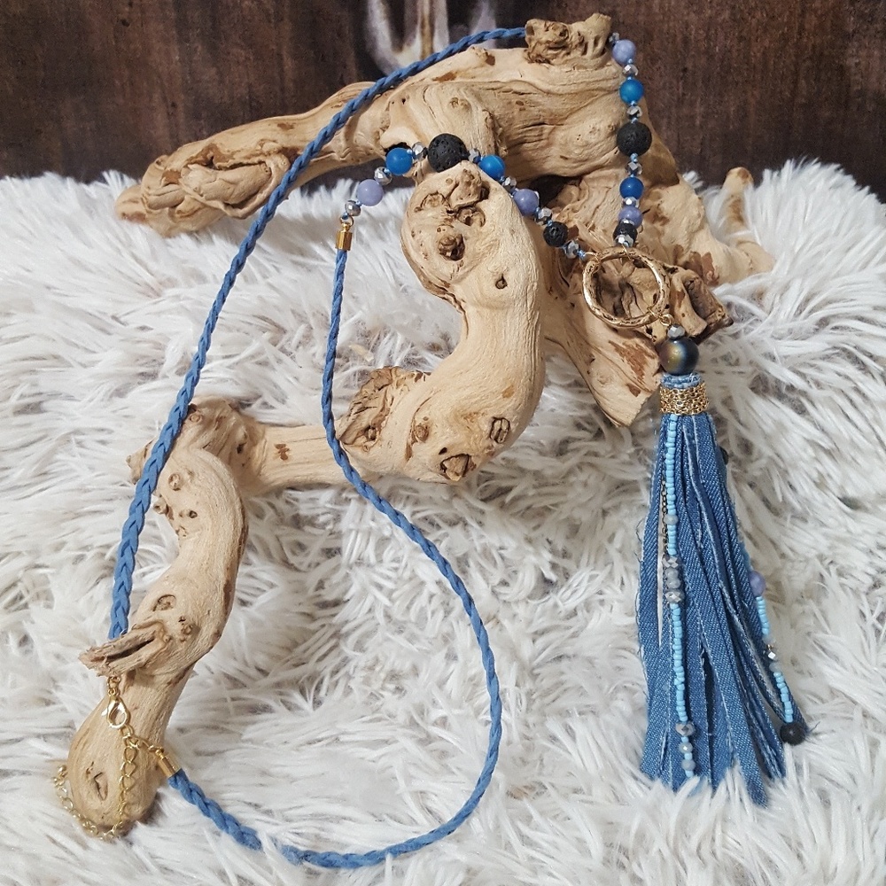 🚫🚫SOLD🚫 CRYSTAL BEAD,LAVA BEAD,DENIM NECKLACE!