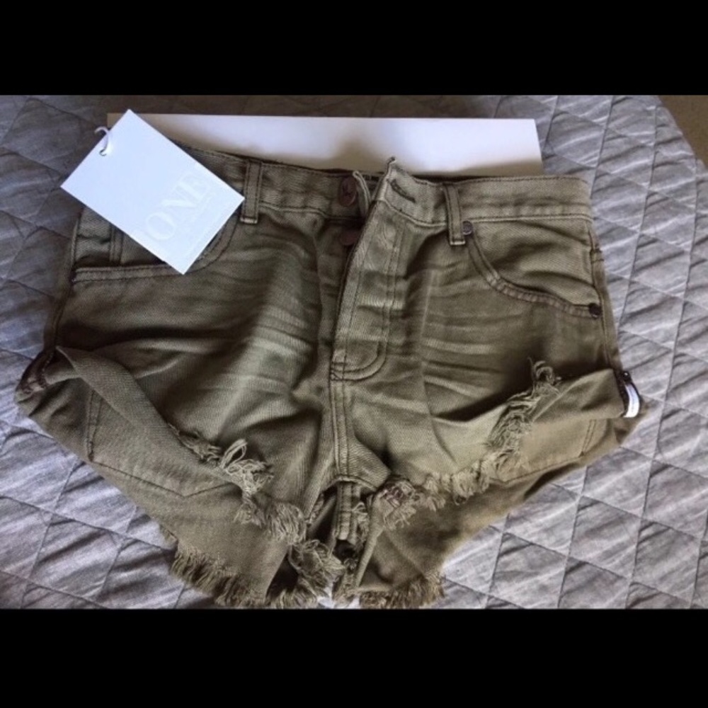 Olive One Teaspoon Bandit Shorts 27- worn twice