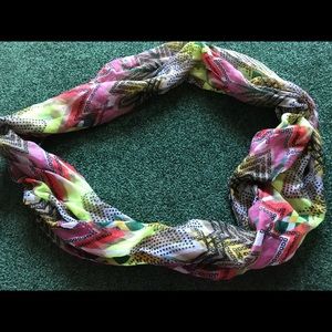 Infinity scarf
