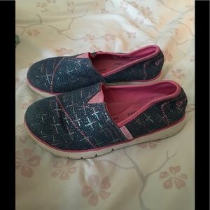Skechers for girl barely used