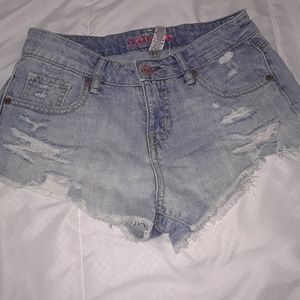 New booty shorts ripped design New booty shorts ripped design
