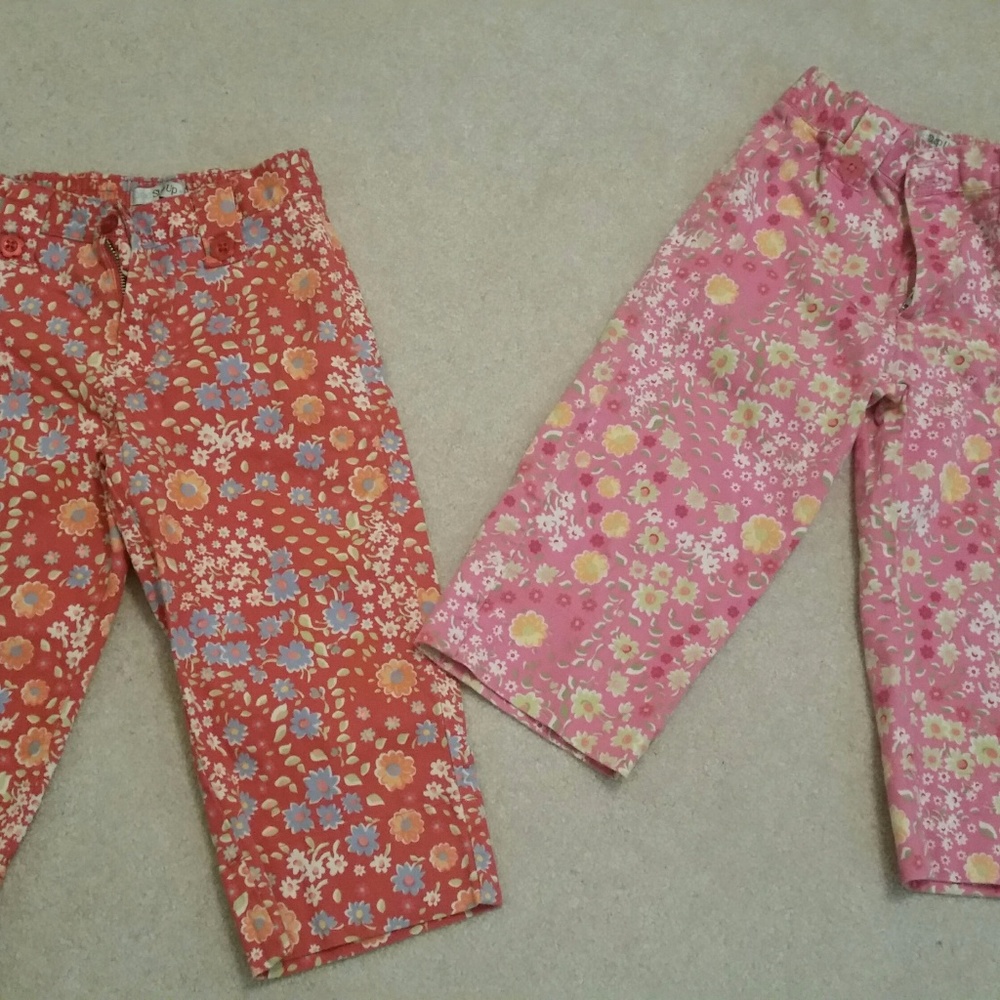 2 pairs of Young Girls Capris