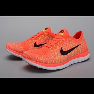 Nike Flyknit 4.0 Running Shoes, size 8