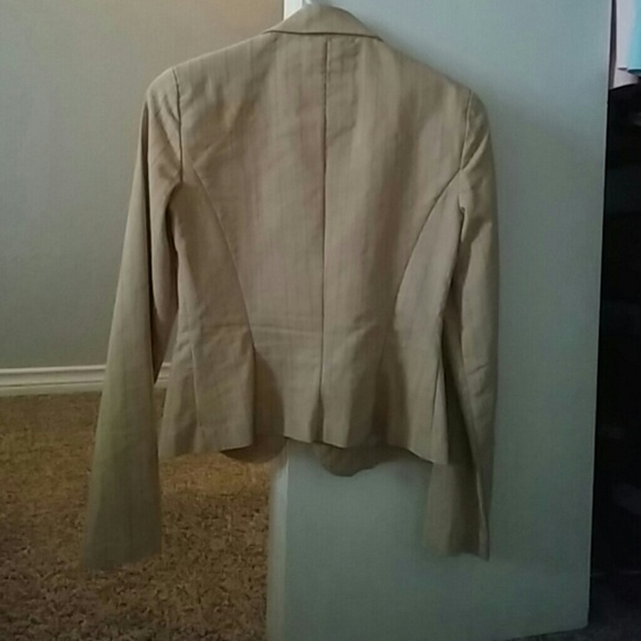 Tan blazer - Picture 2 of 2