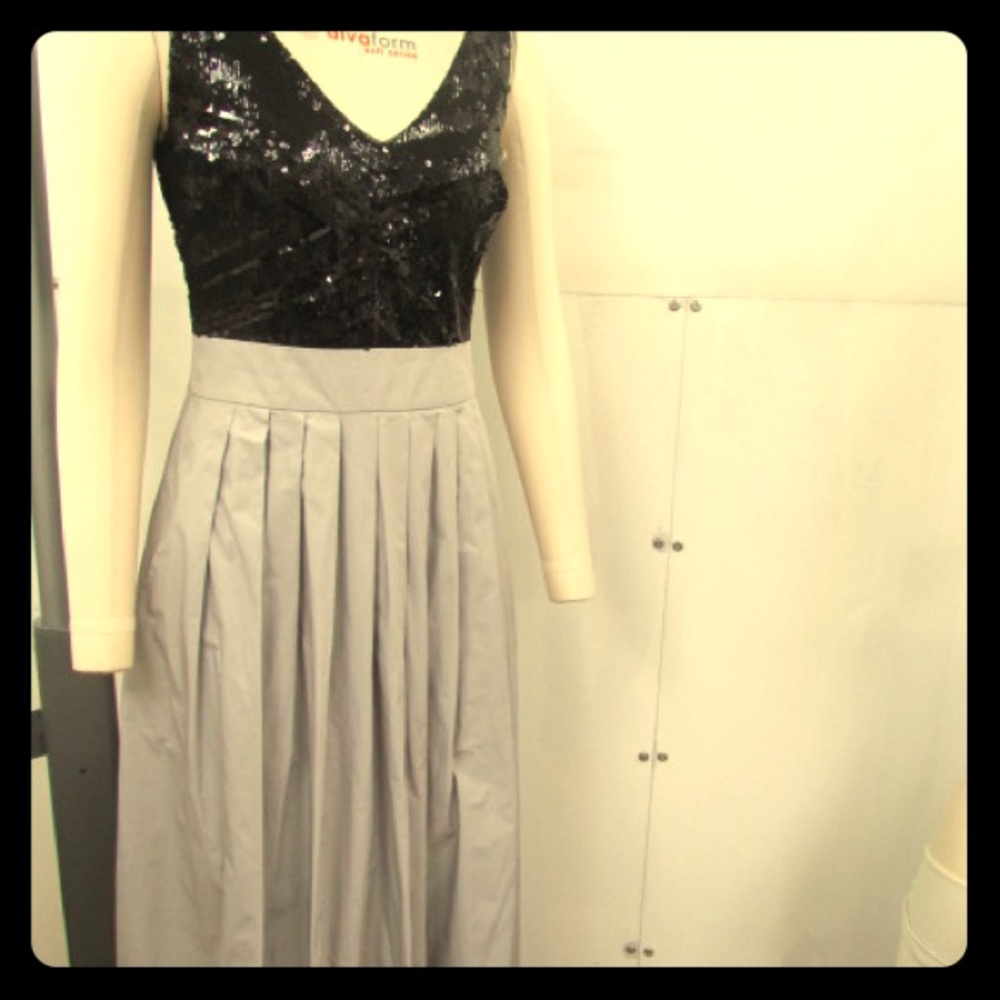 Ralph Lauren Sequin Bodice V neck Cocktail Gown