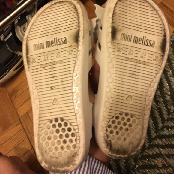 Mini Melissa - Picture 2 of 2