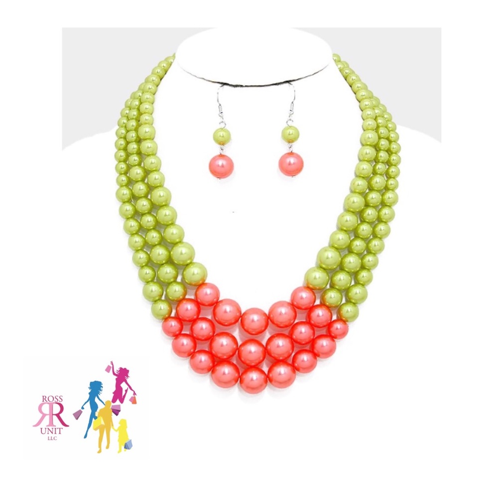 3/$30 3 Layer Pearls - Pink & Green - Picture 1 of 3