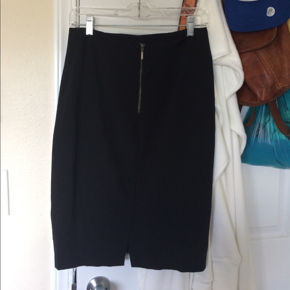 Pencil skirt (black) - Picture 4 of 4