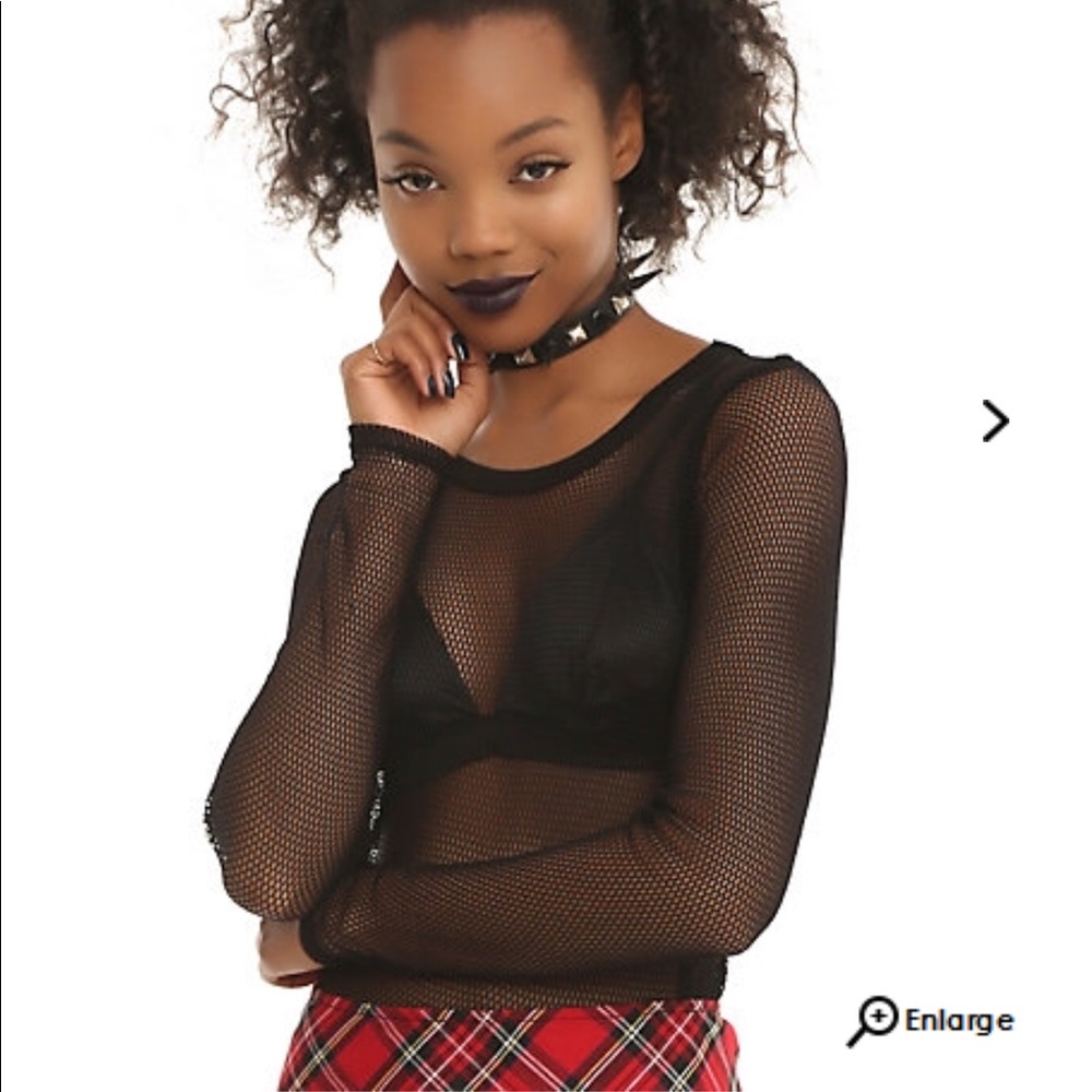 HOTTOPIC Medium Fishnet Stretchy Girls Top