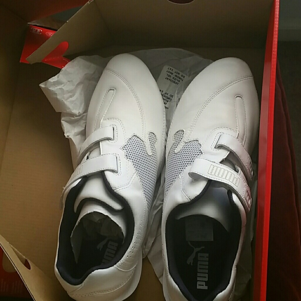 White Puma Gym Shoes