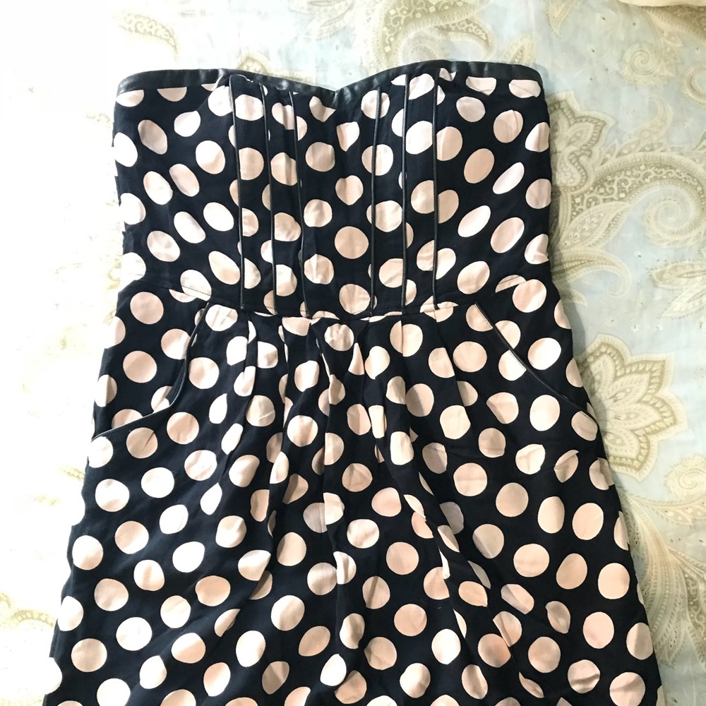 🖤💛cute strapless dress💛🖤