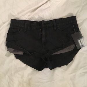 NWT BDG Black denim distressed denim shorts