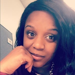 Meet your Posher, Vanessa