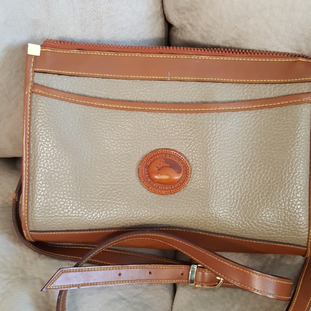 Vintage Dooney handbag