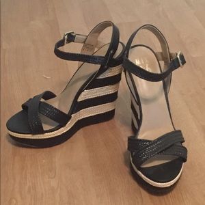 Mix No. 6 Grazie Wedge Sandals. NWOT