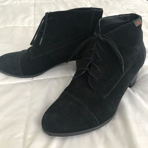 GH Bass Co, Black Ankle boots - leather suede.
