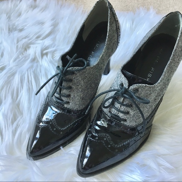 Oxford chic lace up pump. - Picture 4 of 8