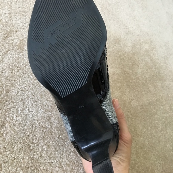 Oxford chic lace up pump. - Picture 7 of 8