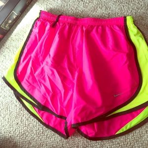 Women’s Nike running tempo shorts